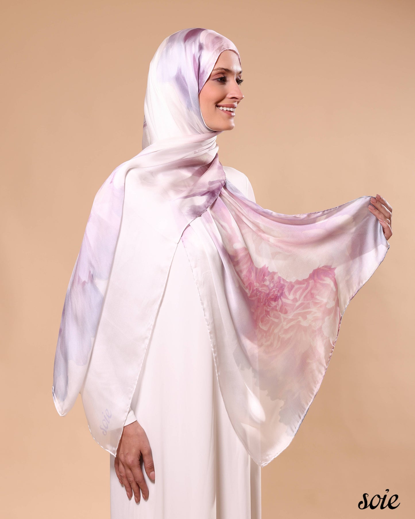 Poeny flower shawl