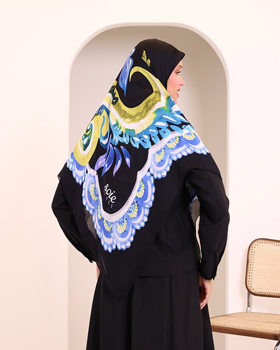 Ivory Bloom Scarf