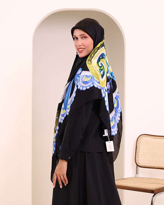 Ivory Bloom Scarf