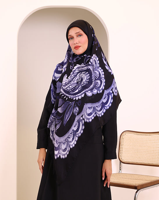 Ivory Bloom Scarf