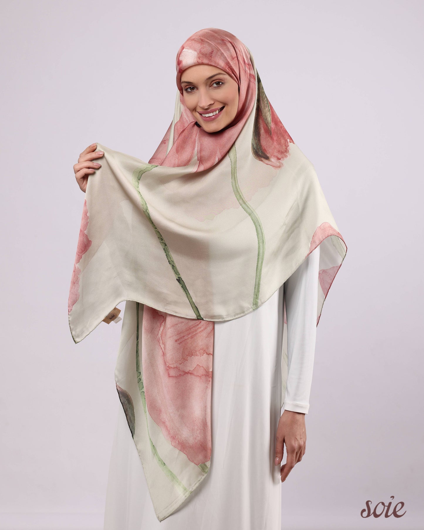 Poppy dream scarf