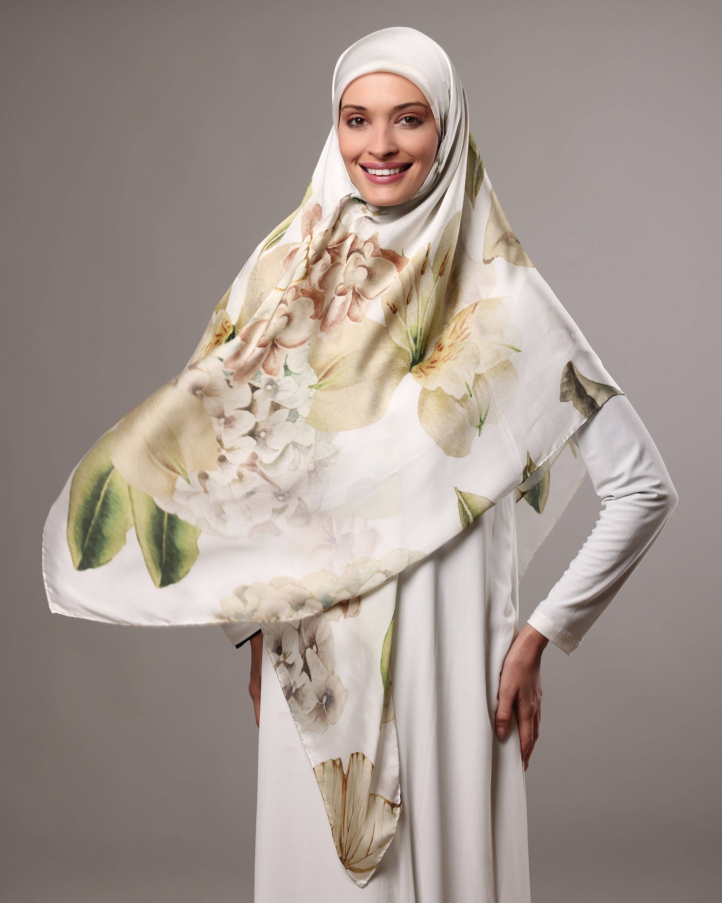 Blooming hydrangea scarf
