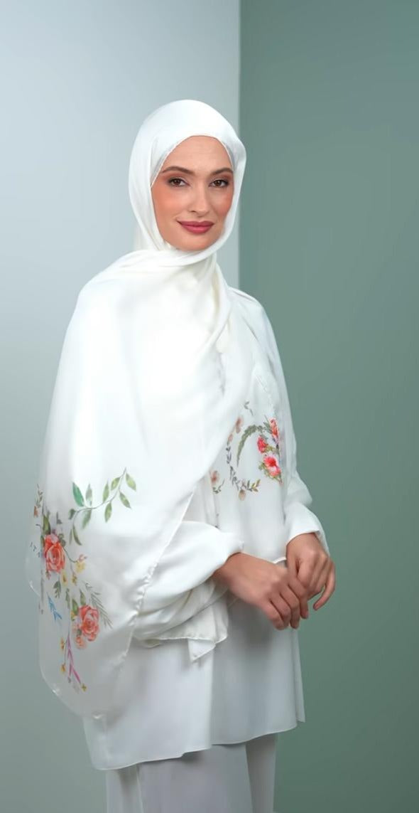 italy silk shawl KT4