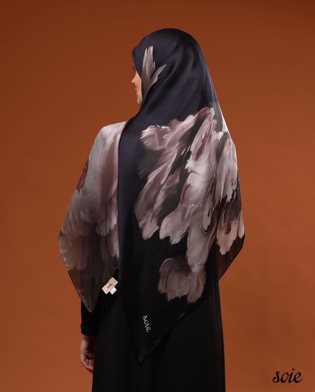 Poeny flower scarf 1