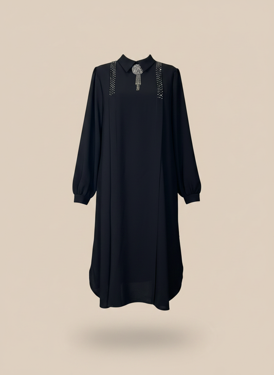 Black Long shirt with flower brooch