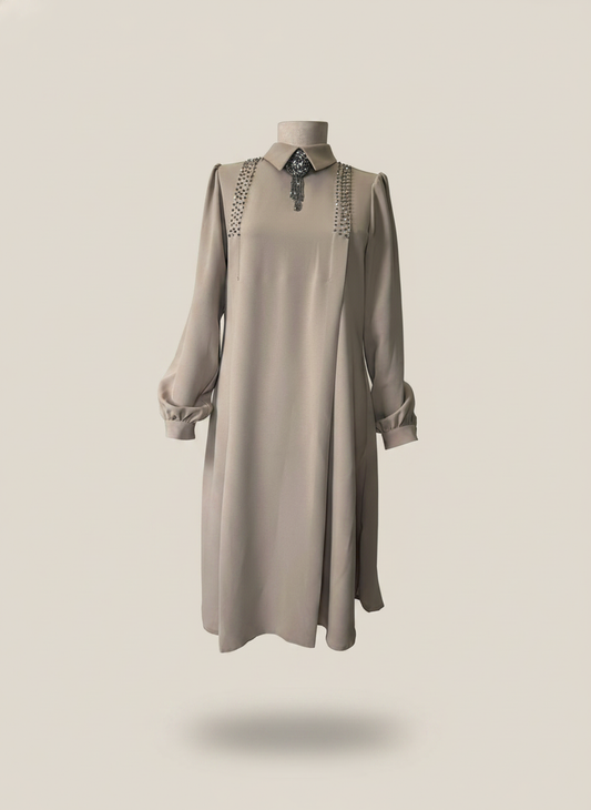 Beige Long shirt with flower brooch