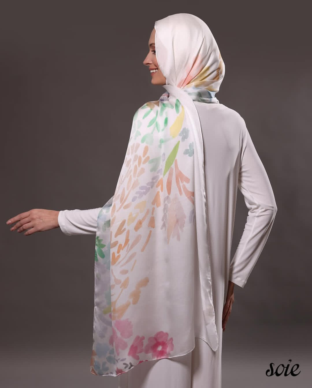 Blooming floral shawl 5